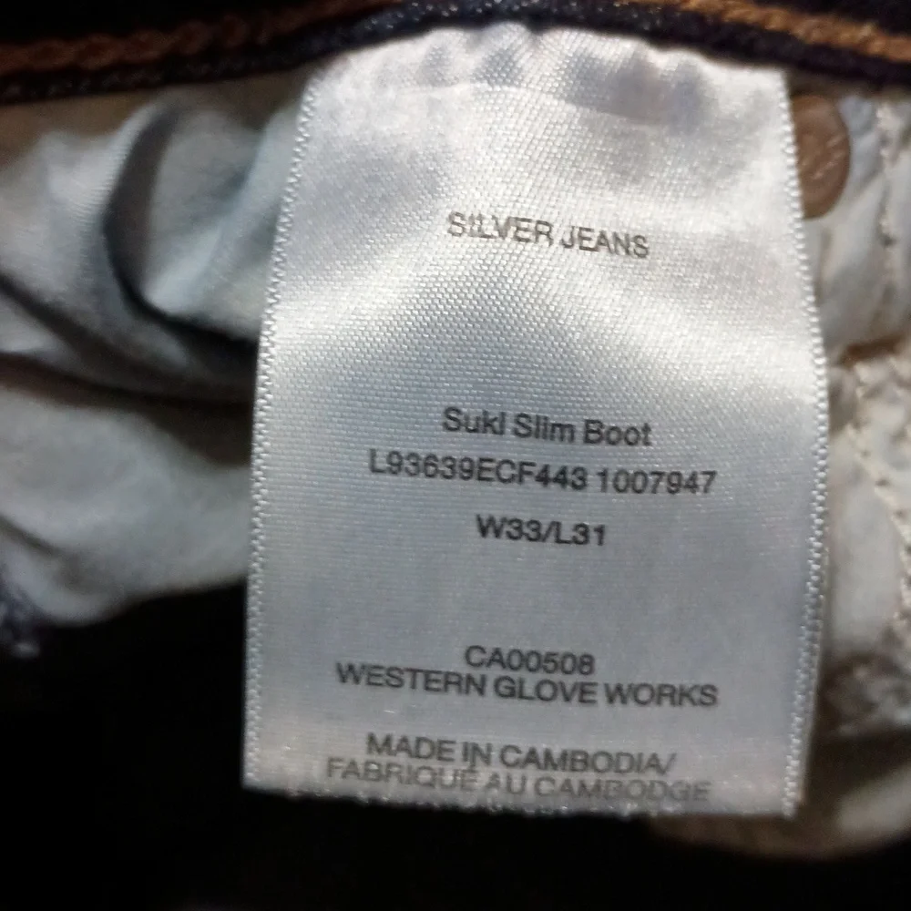 Silver Suki Slim Boot Button Fly Jeans Size 33 - Picture 3 of 9
